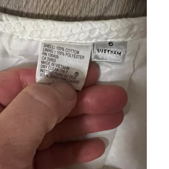 EUC Tahari by Arthur S. Levine sz 6 short sleeve button up top w matching skirt - Picture 7 of 12